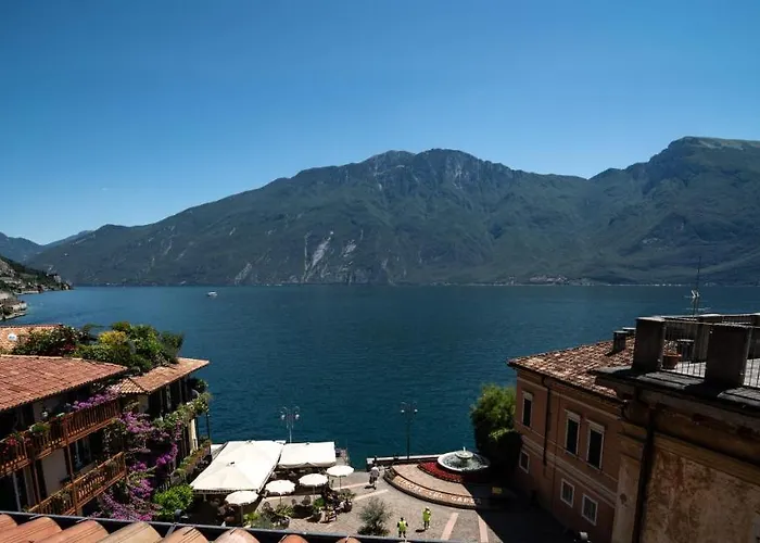 Garni Gianmartin Отель Лимоне-суль-Гарда